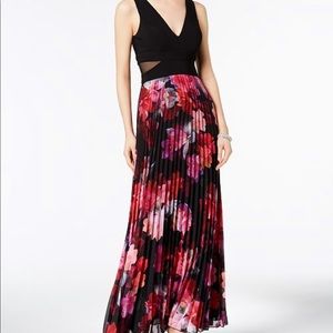 V-Neck Black Pink Floral Chiffon Pleated Dress